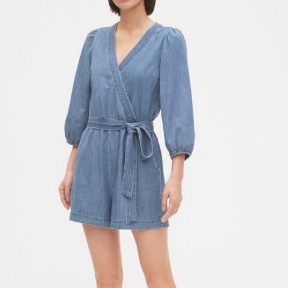 GAP WOMENS BLUE DENIM CHAMBRAY ROMPER LONG SLEEVE 4/SMALL